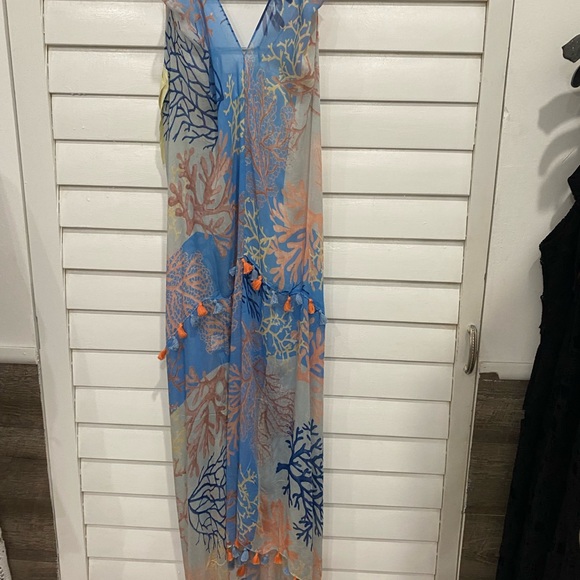 Coral Reef Print Maxi Dress - Picture 5 of 6